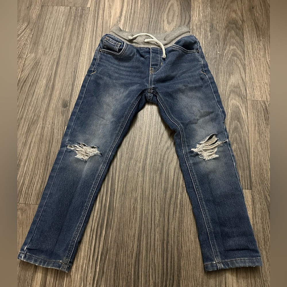Distressed Blue Straight Leg Jeans with Ripped Knees